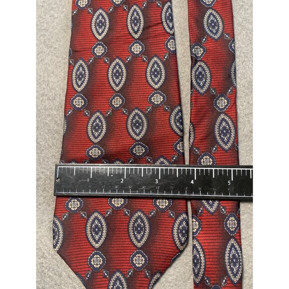 Don Loper Beverly Hills Red Pattern Silk Tie Made in USA Mens Necktie - Picture 3 of 6